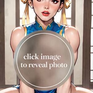 Keys Comics #1 Chun Li Cosplay VIRGIN Variant Ltd 100